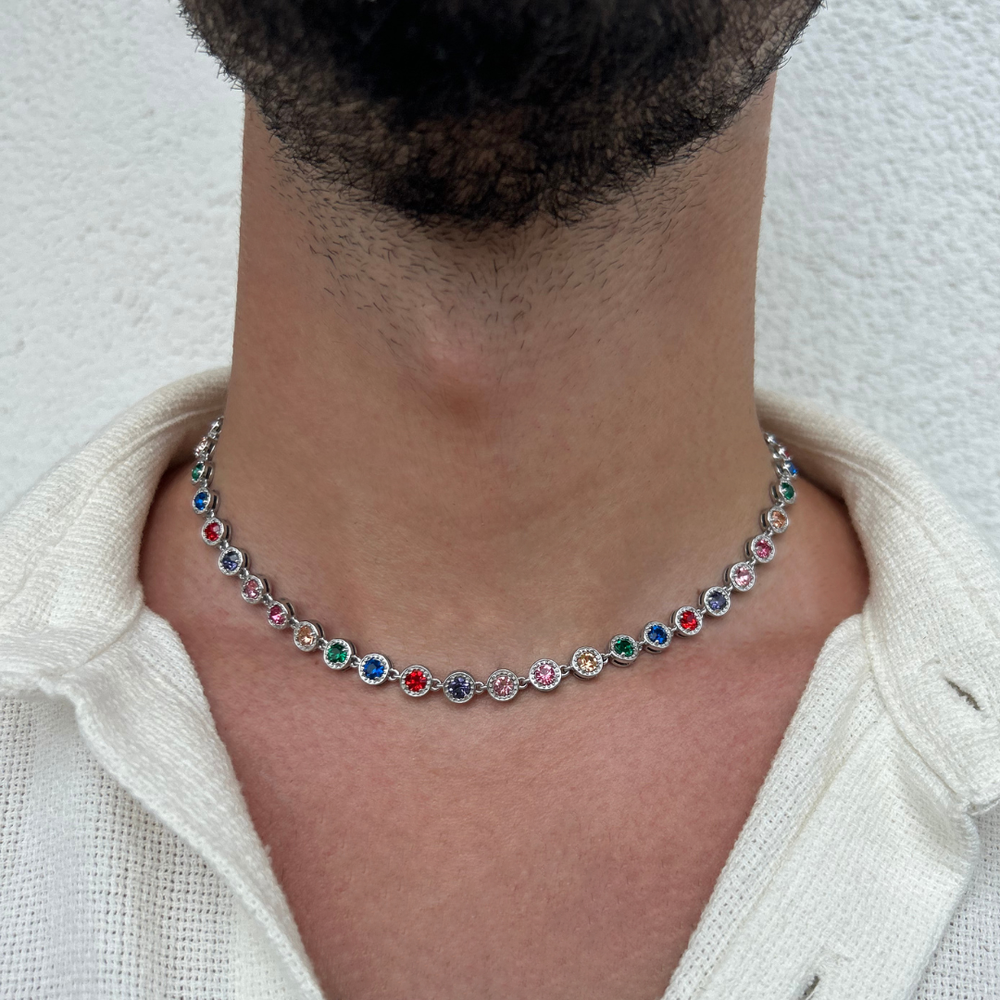Collana Rainbow Cannes uomo acciaio inossidabile multicolore Amour Milano
Collana Rainbow uomo acciaio 316L anelli colorati dettaglio Amour Milano
Collana Cannes uomo acciaio rainbow design elegante indossata Amour Milano
Collana Rainbow Cannes uomo acciaio inossidabile confezione regalo Amour Milano
