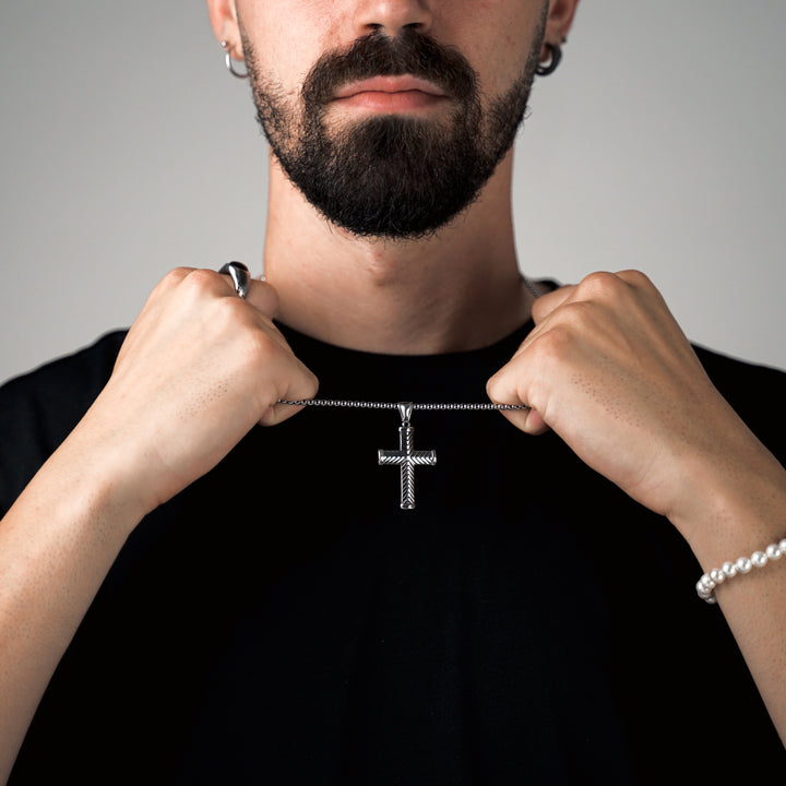 Classic Cross Necklace - Amour Milano™ 